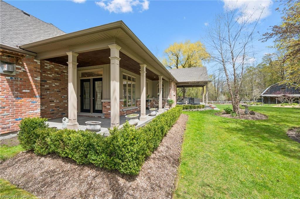 2073 Maplewood Road Property Photo 35