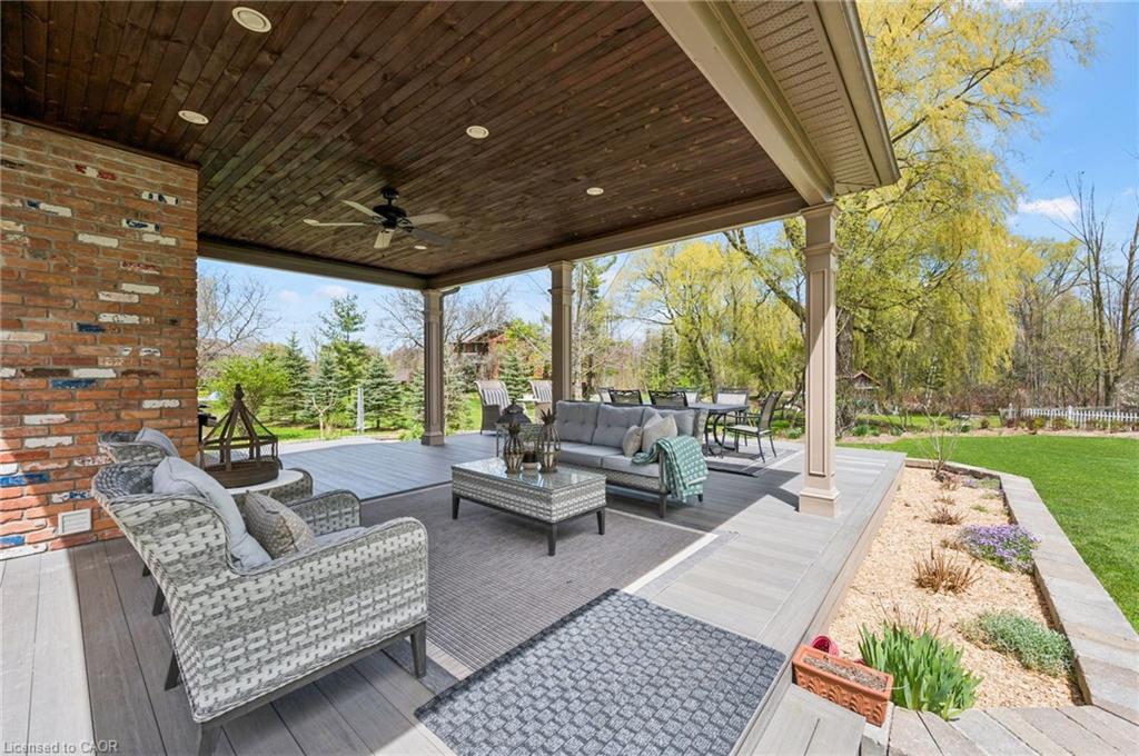 2073 Maplewood Road Property Photo 37