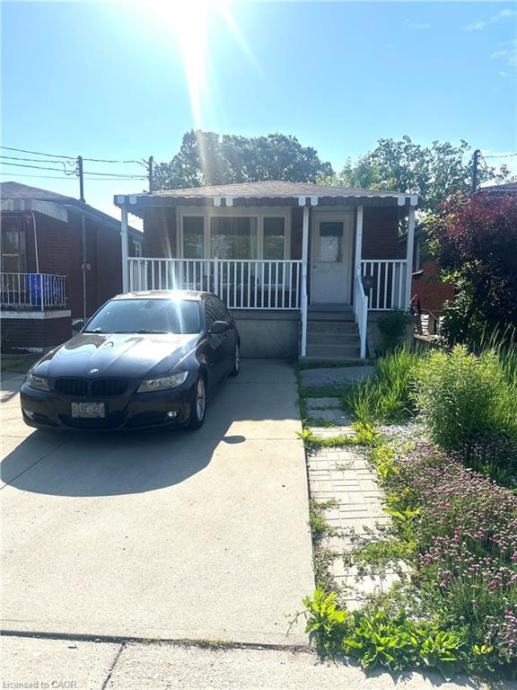70 Ellis Avenue Property Photo 2