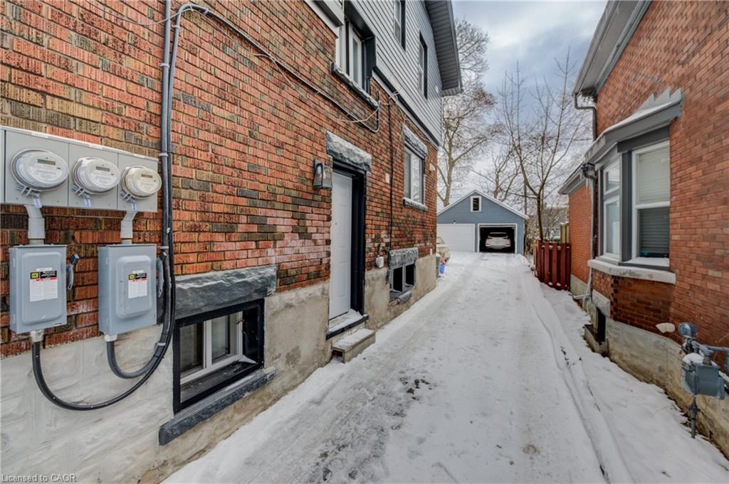21 Fairview Avenue Property Photo 3