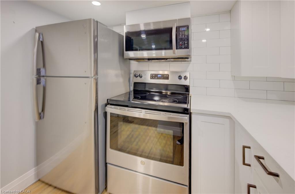 21 Fairview Avenue Property Photo 11