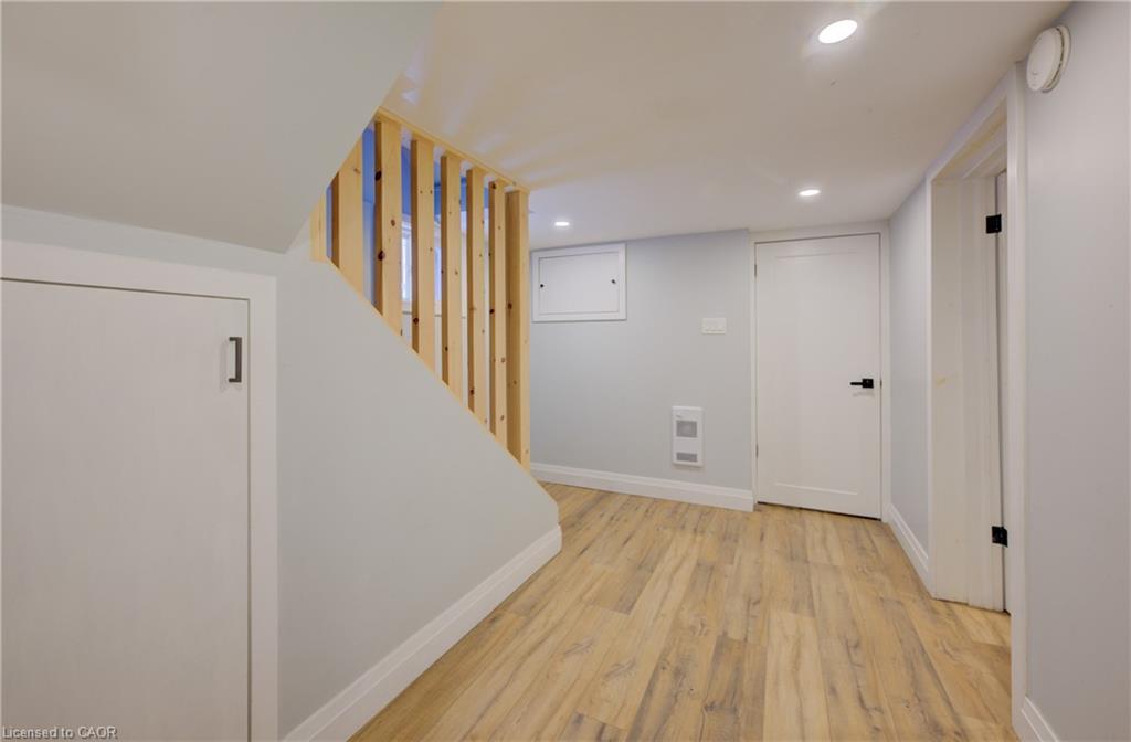 21 Fairview Avenue Property Photo 17