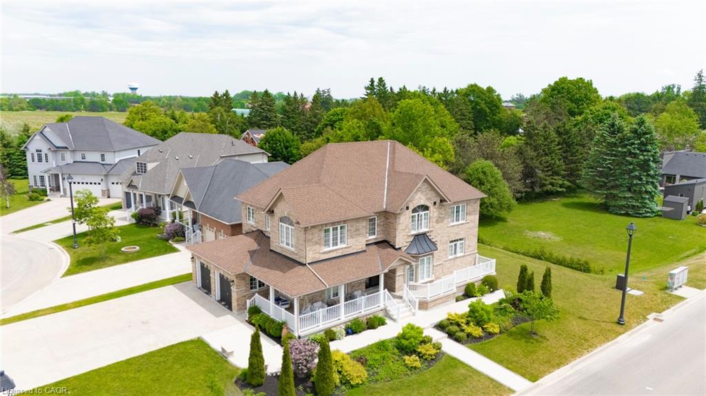 11 Aitken Court Property Photo 1