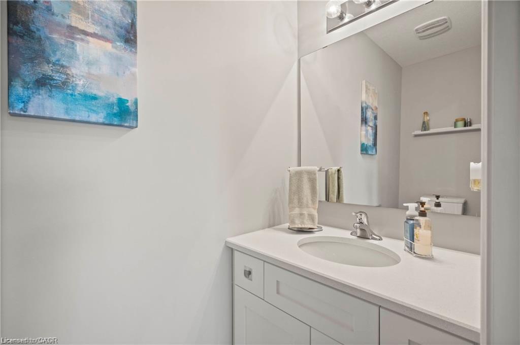 27-107 Westra Drive Property Photo 21