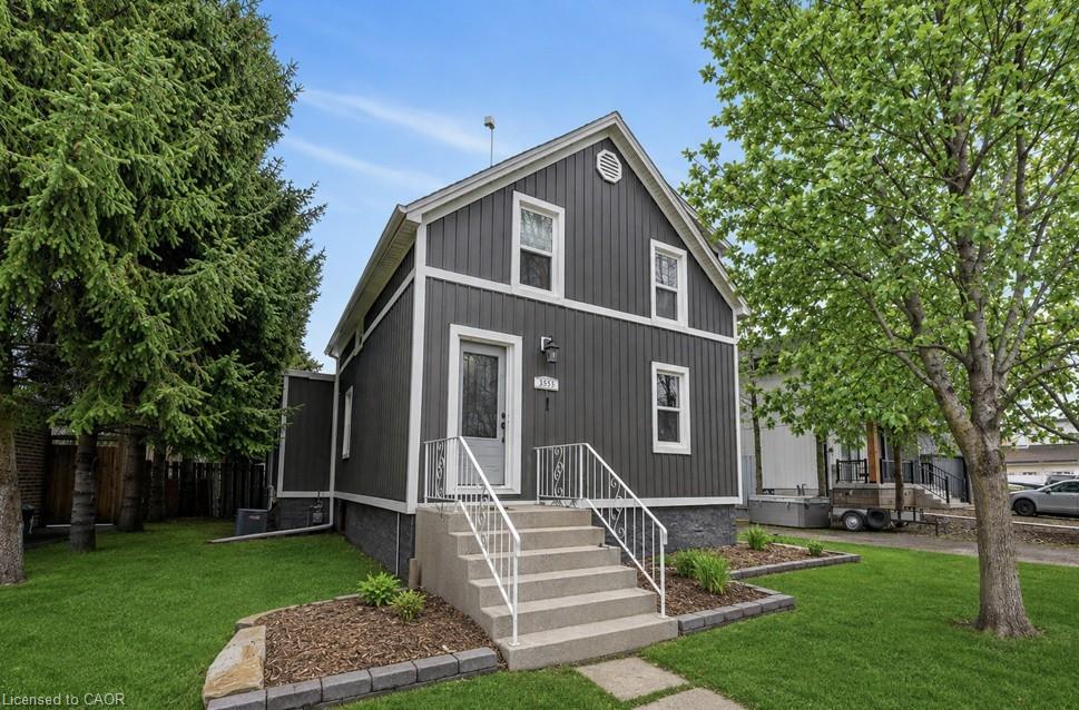 3555 Campden Road Property Photo 2
