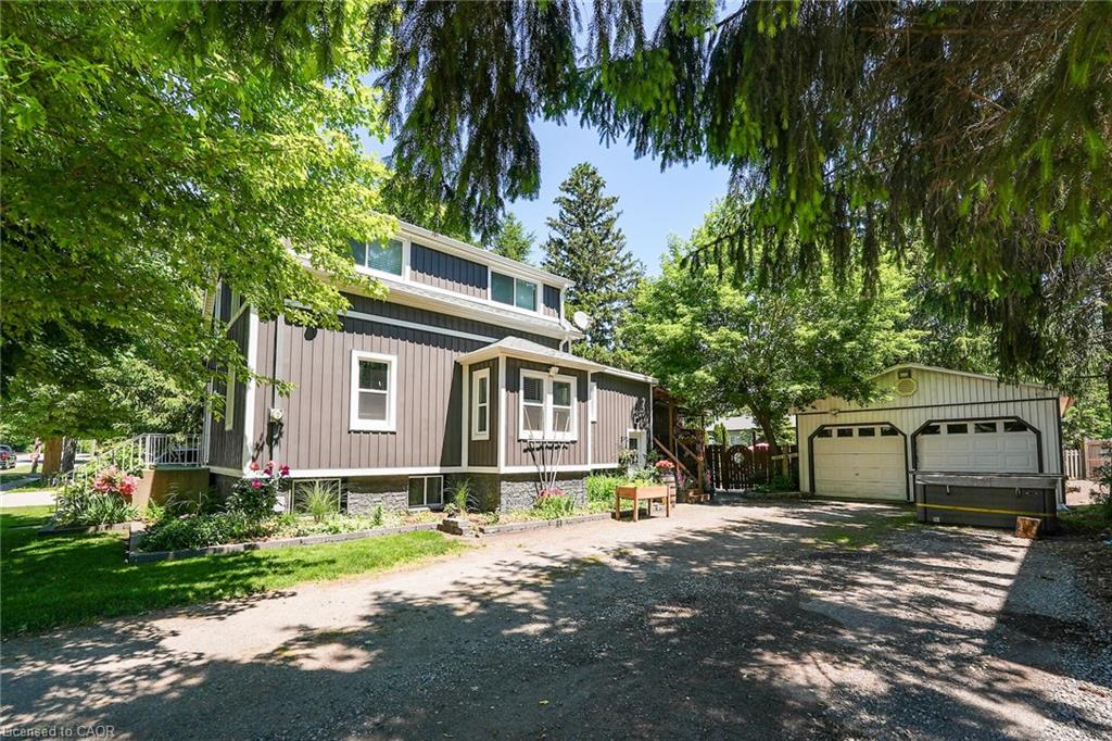 3555 Campden Road Property Photo 4