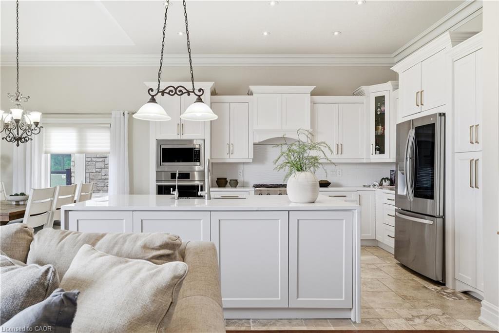 54 Paige Street Property Photo 6