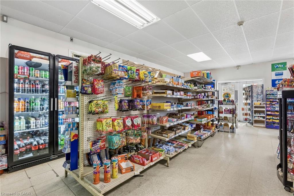 188 Queen Street Property Photo 11