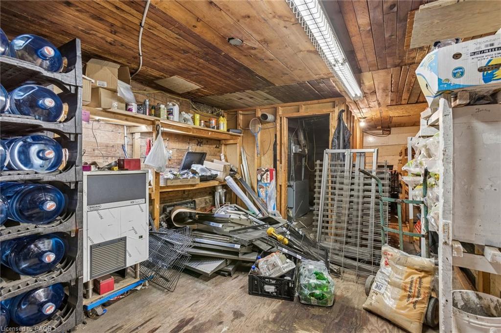 188 Queen Street Property Photo 30