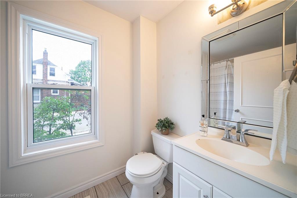 15 Margueretta Street Property Photo 9