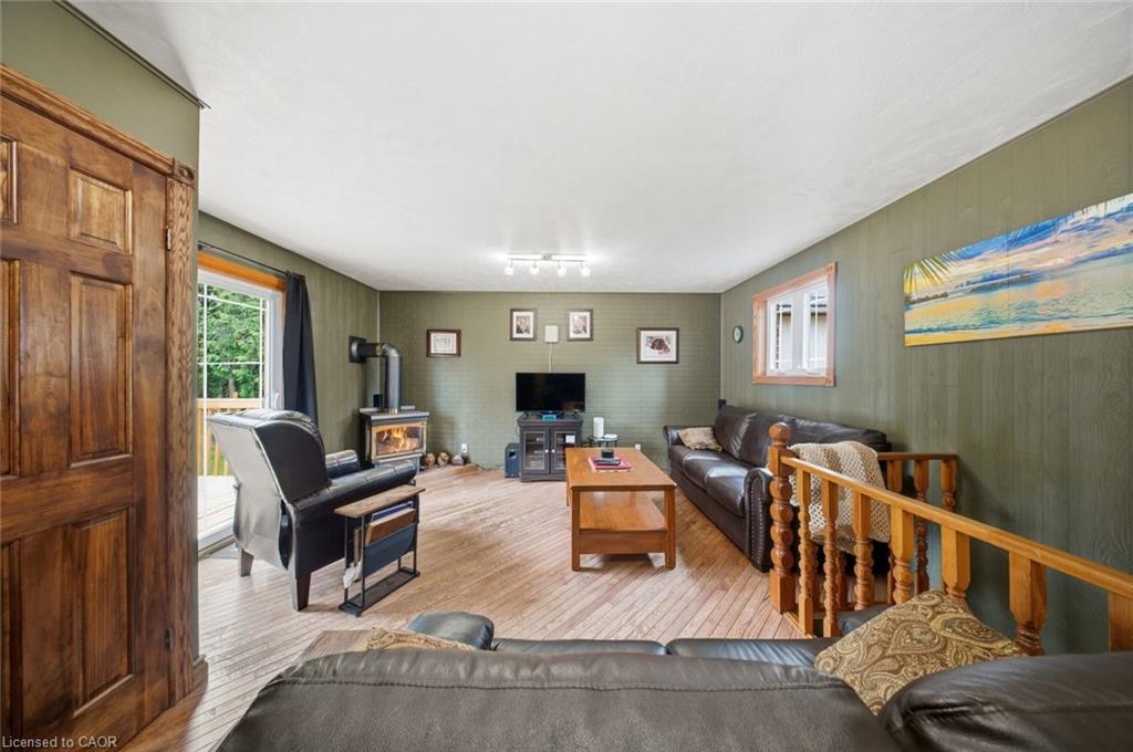 3765 Teeterville Road Property Photo 13