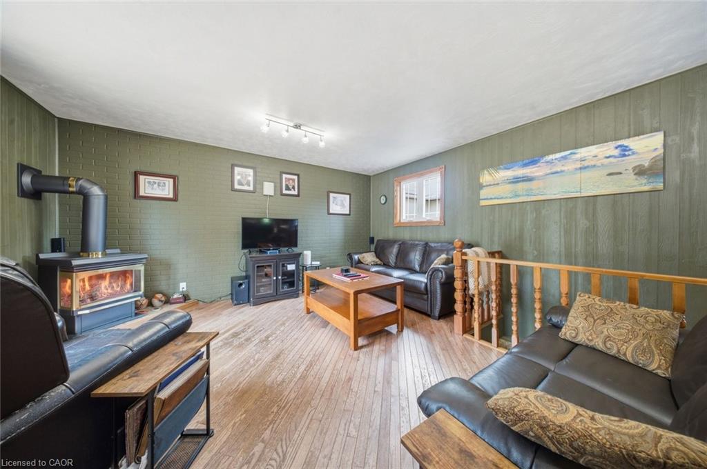 3765 Teeterville Road Property Photo 14