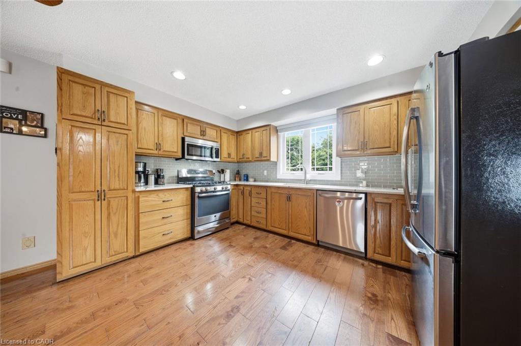 3765 Teeterville Road Property Photo 18
