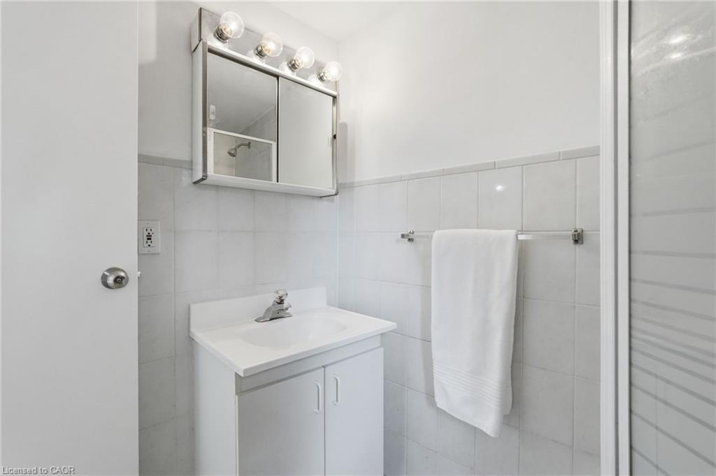 58 Onslow Court Property Photo 32