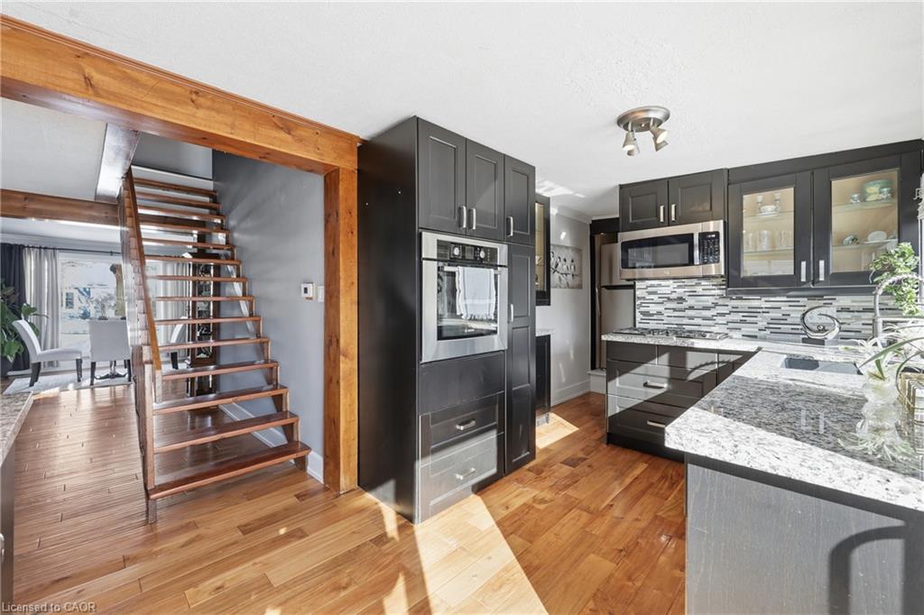 31 Hunter Street Property Photo 12