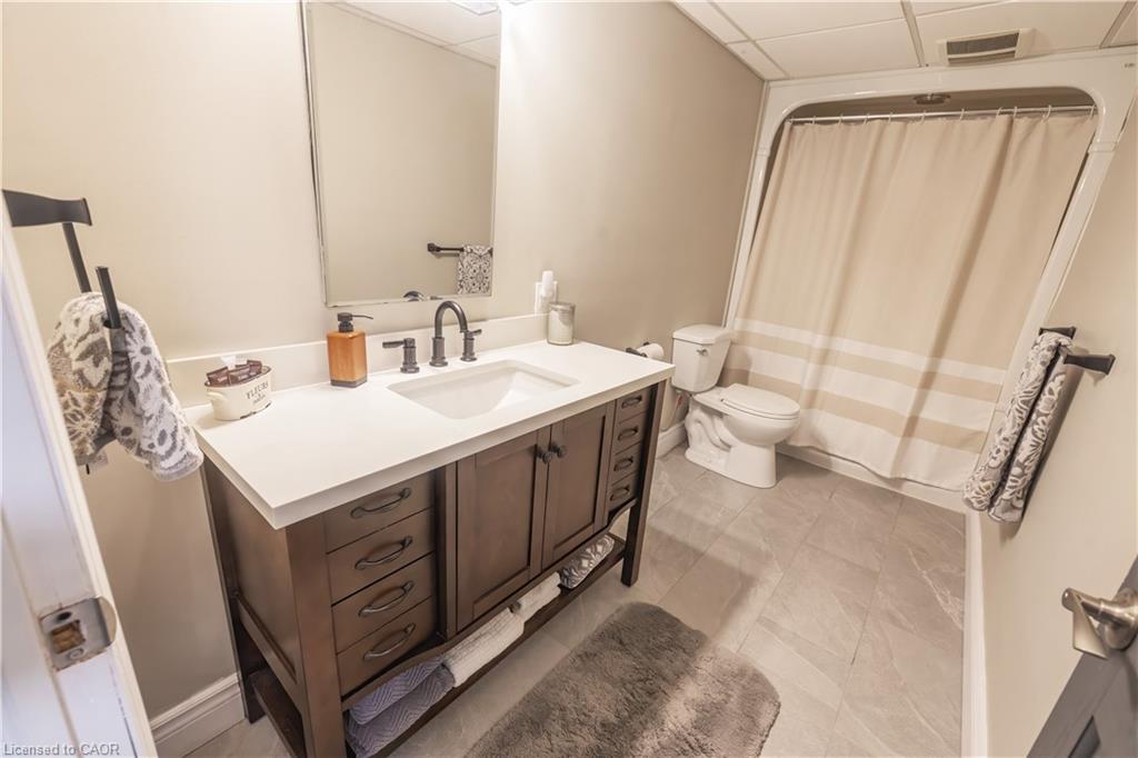780 Stanrock Road Property Photo 33