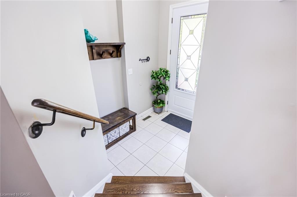 7 Bramoak Crescent Property Photo 3