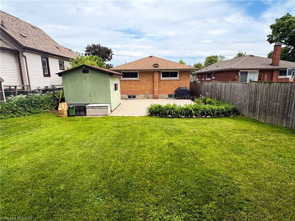 652 Upper Wentworth Street Property Photo 13