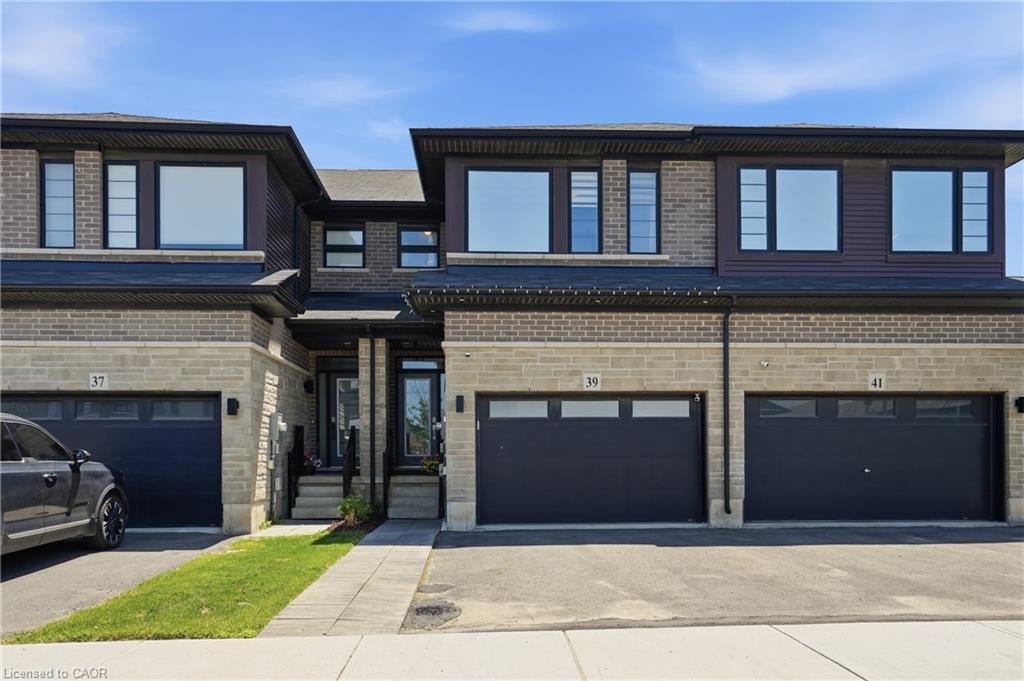 39 Bellhouse Avenue Property Photo 1
