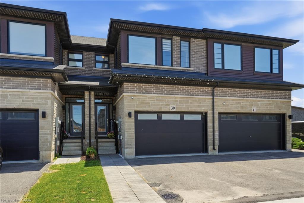 39 Bellhouse Avenue Property Photo 2