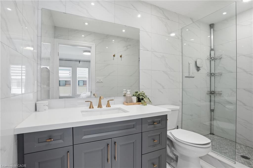 39 Bellhouse Avenue Property Photo 18