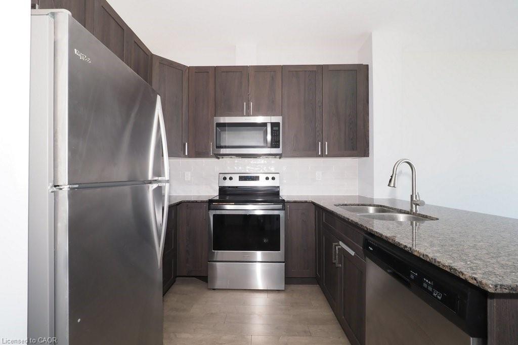 910-100 Garment Street Property Photo 16