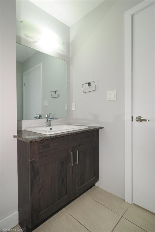 910-100 Garment Street Property Photo 28
