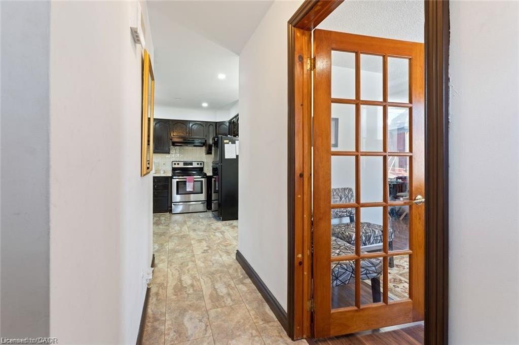 1-25 Palace Street Property Photo 3