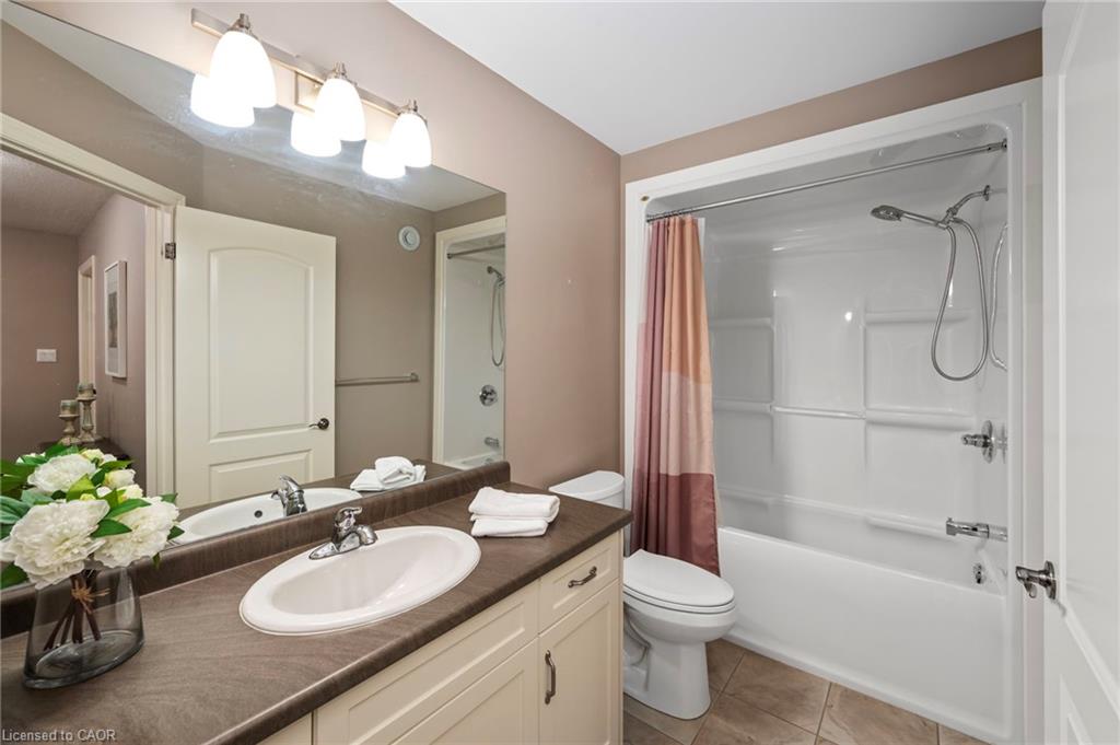1863 Ballymote Avenue Property Photo 24