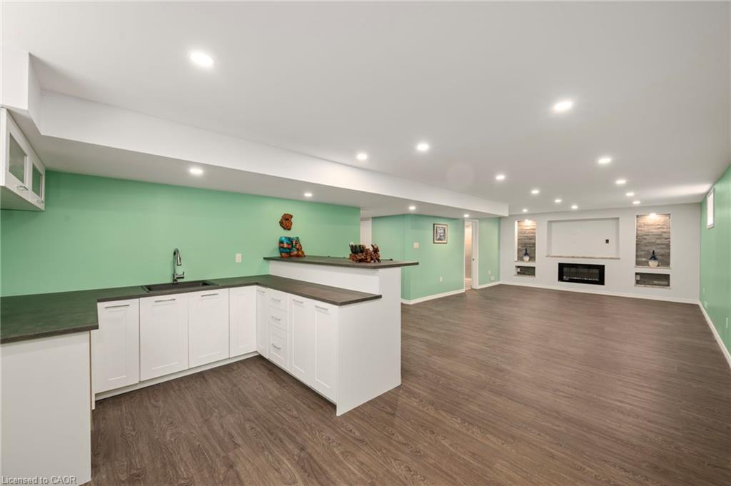 1863 Ballymote Avenue Property Photo 25