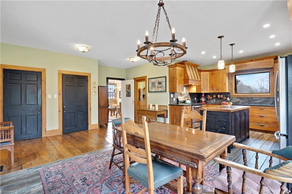 3612 Indian Trail Property Photo 8
