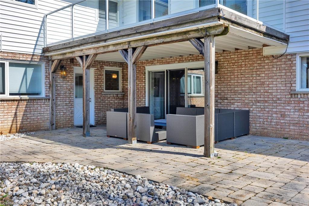 10566 Second Line Property Photo 32
