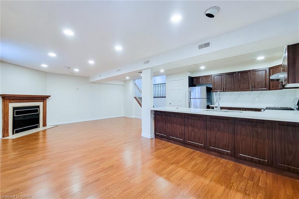 10 Lancer Court Property Photo 8