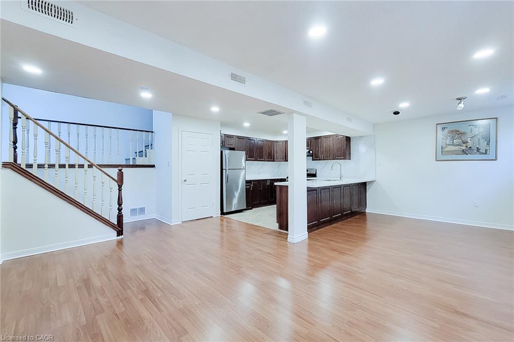 10 Lancer Court Property Photo 12