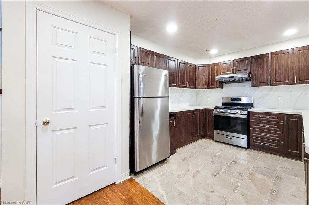 10 Lancer Court Property Photo 17