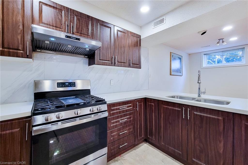 10 Lancer Court Property Photo 18