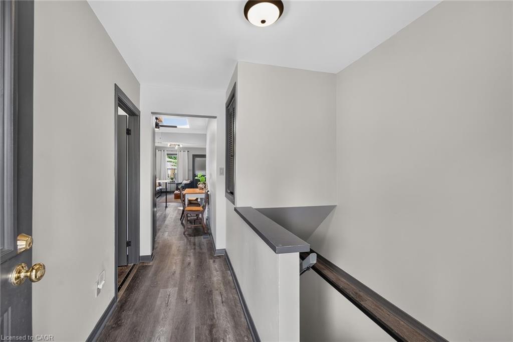 184 London Street N Property Photo 23