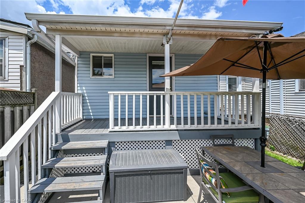 184 London Street N Property Photo 28