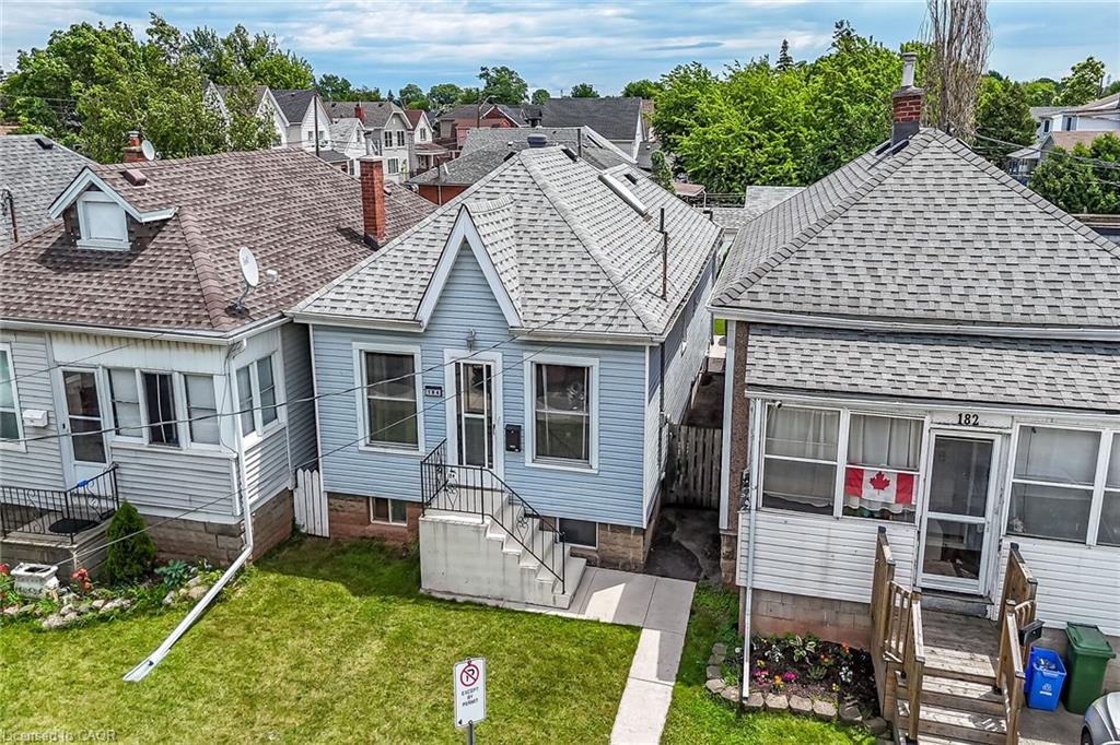 184 London Street N Property Photo 47