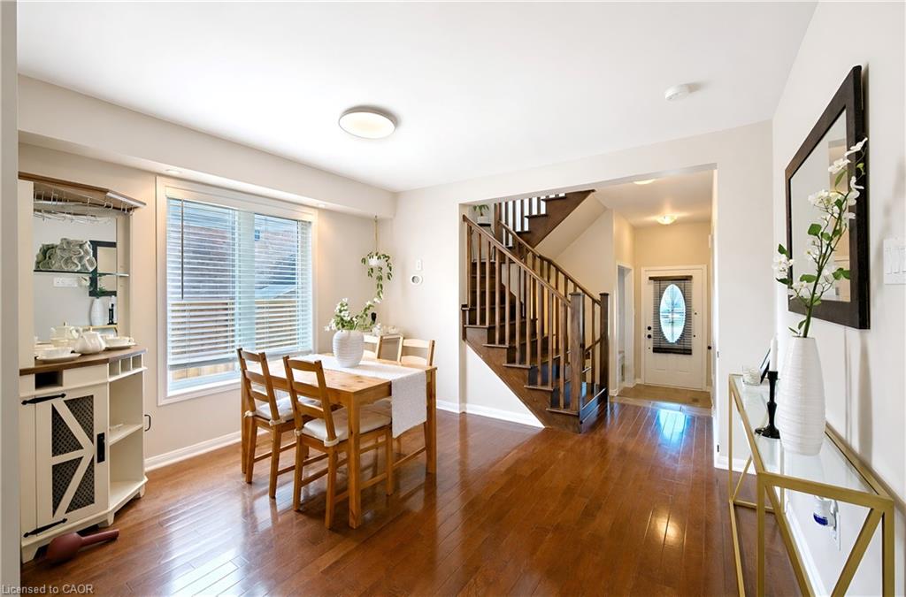 669 Gervais Terrace Property Photo 8
