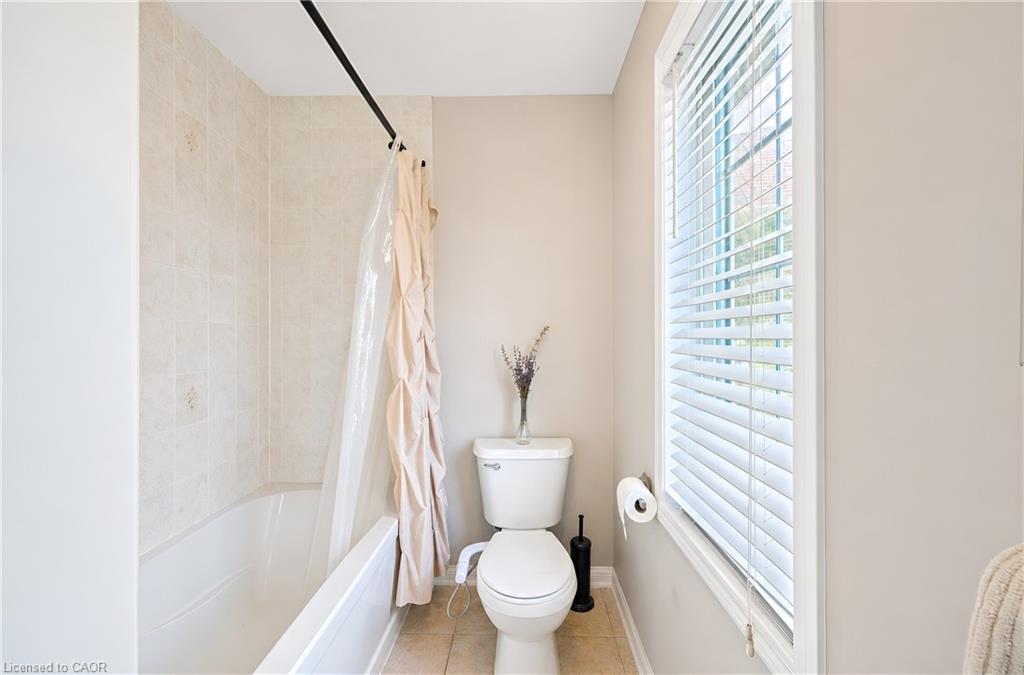 669 Gervais Terrace Property Photo 38