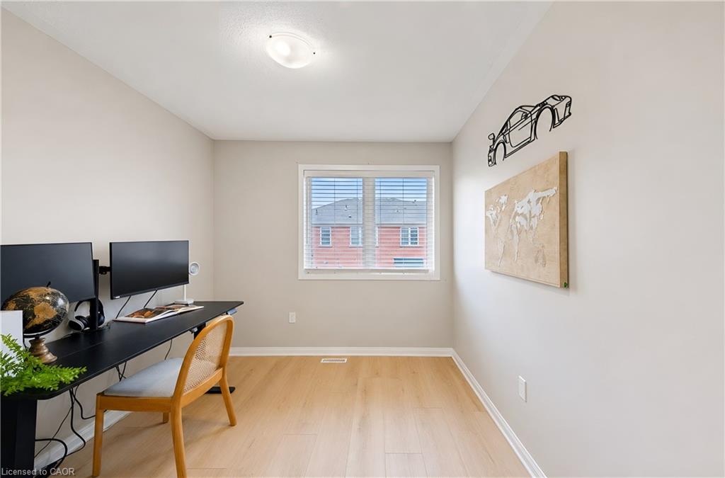 669 Gervais Terrace Property Photo 42