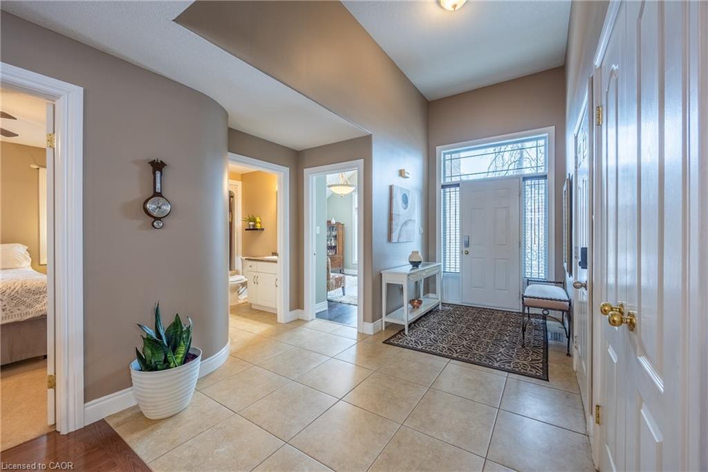 45 Cardinal Lane Property Photo 4