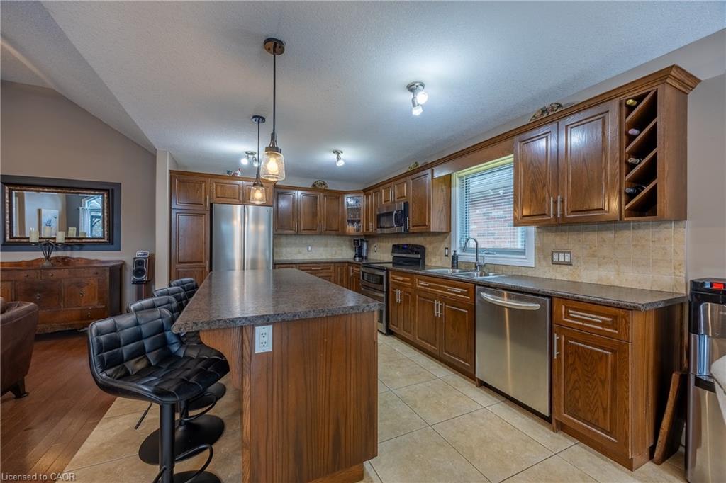 45 Cardinal Lane Property Photo 8
