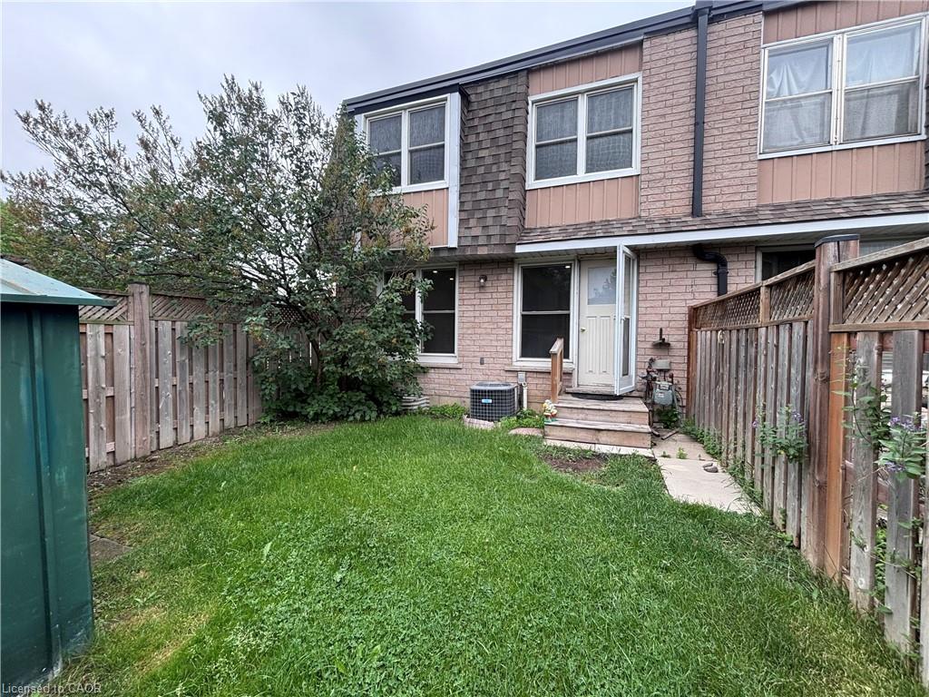 4-153 Limeridge Road W Property Photo 20