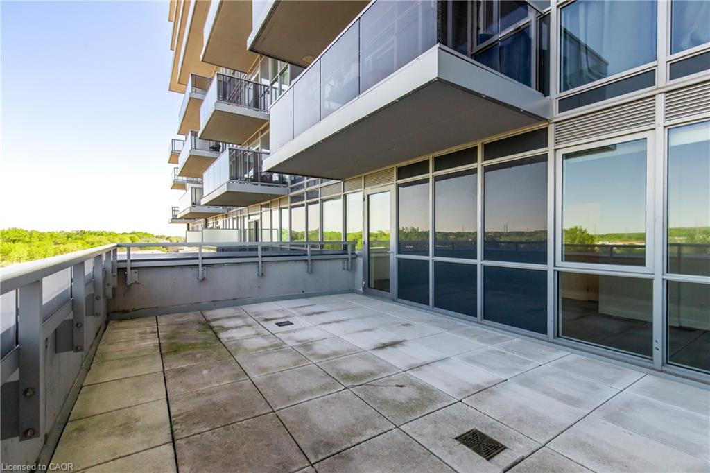 611-2093 Fairview Street Property Photo 16
