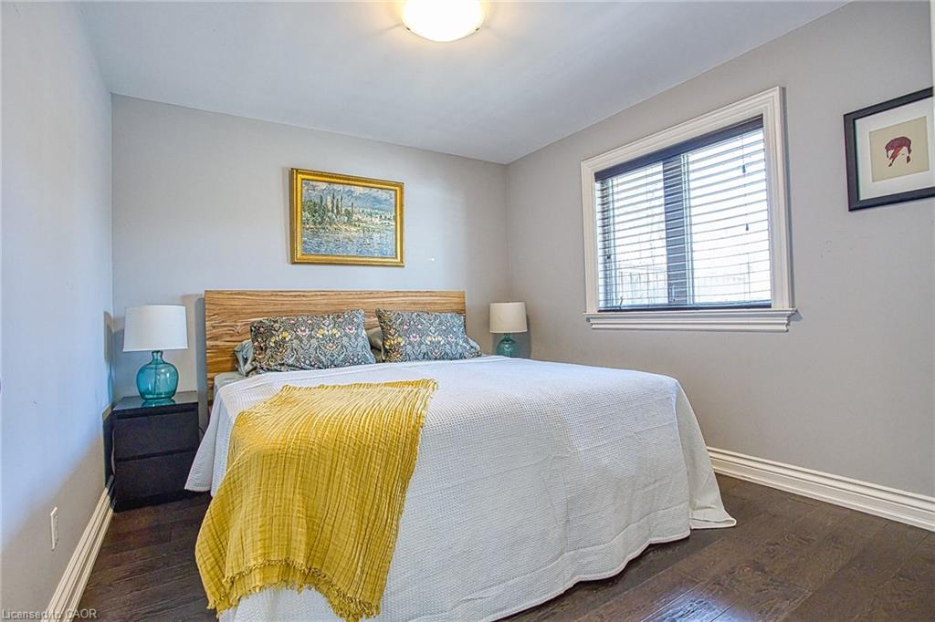 90 Prince Charles Drive Property Photo 16