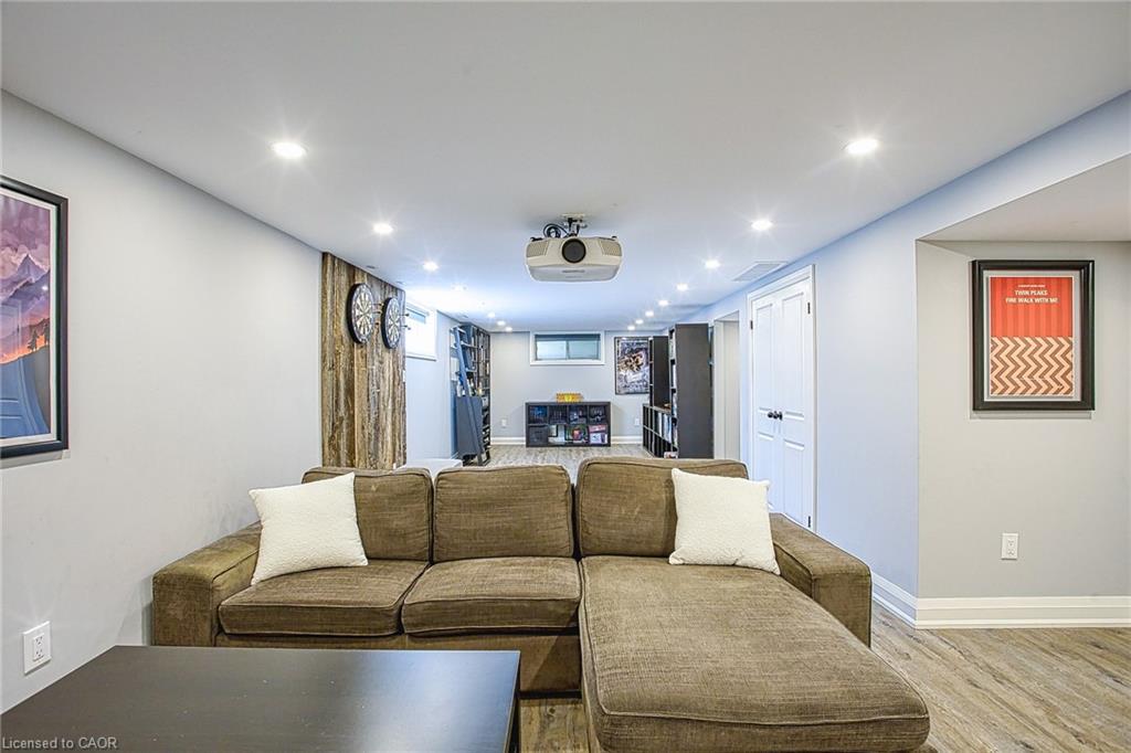 90 Prince Charles Drive Property Photo 21