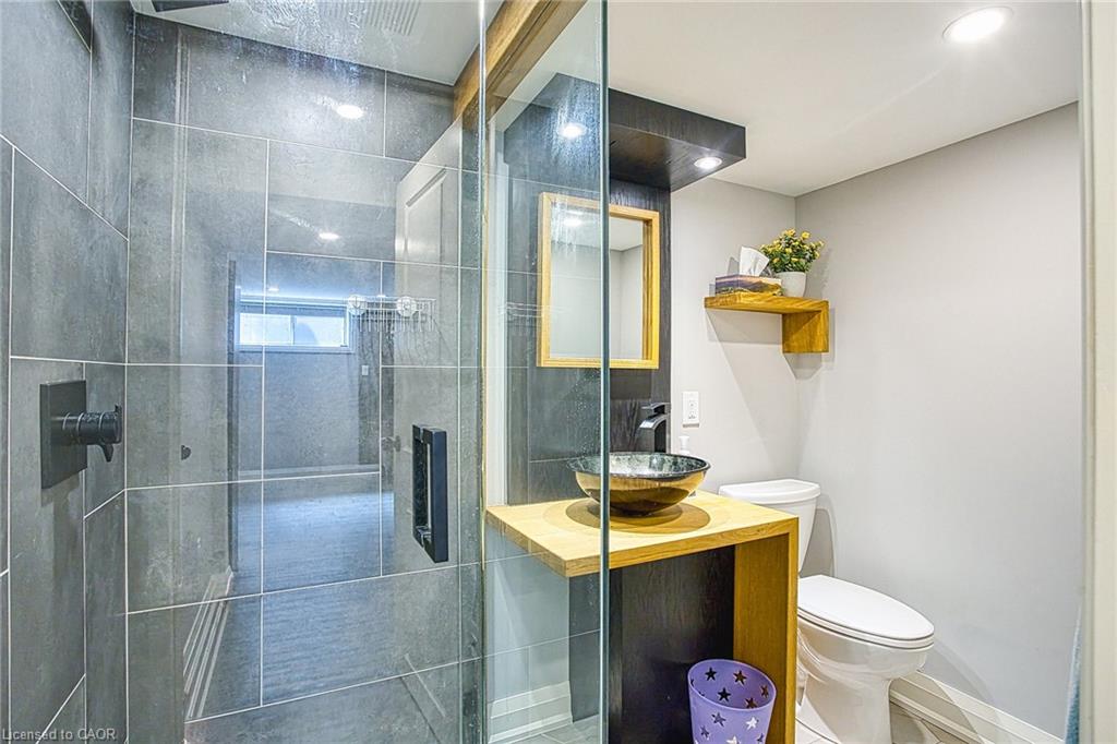 90 Prince Charles Drive Property Photo 26