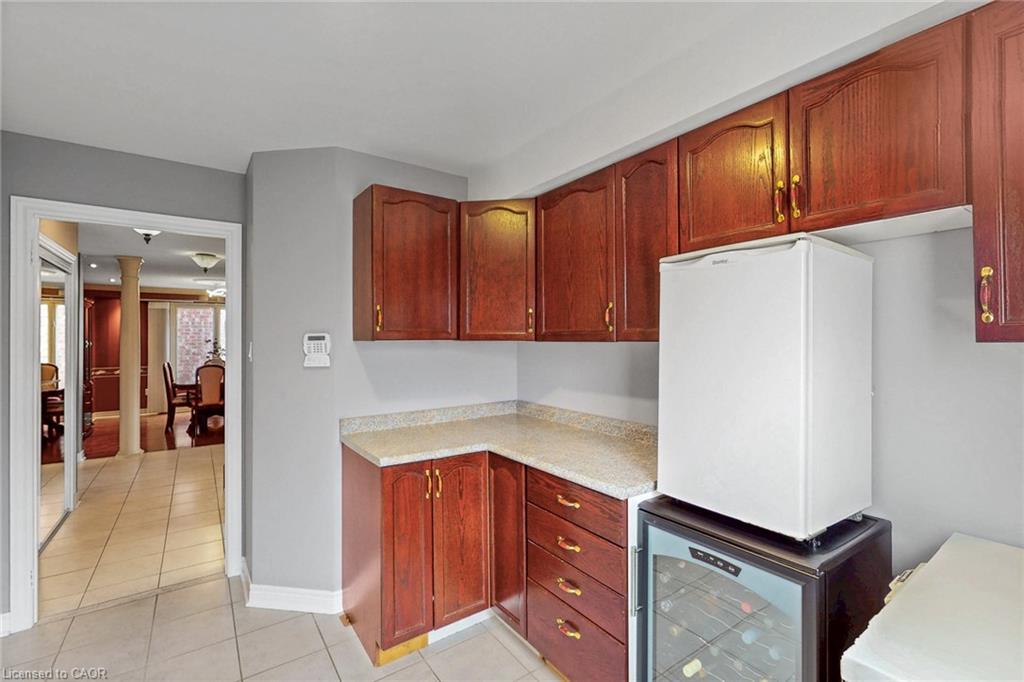 6872 Round Leaf Court Property Photo 19